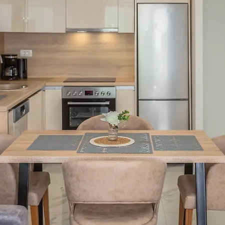 Delux Selina Appartement