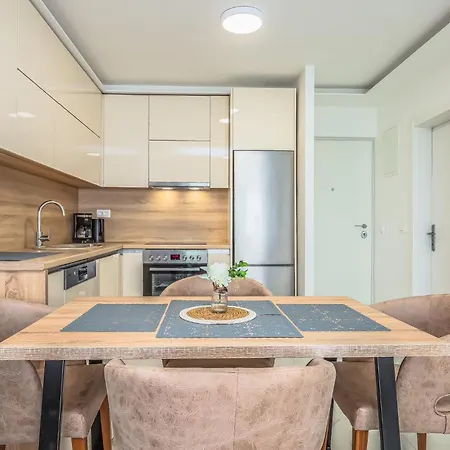 Appartement Delux Selina